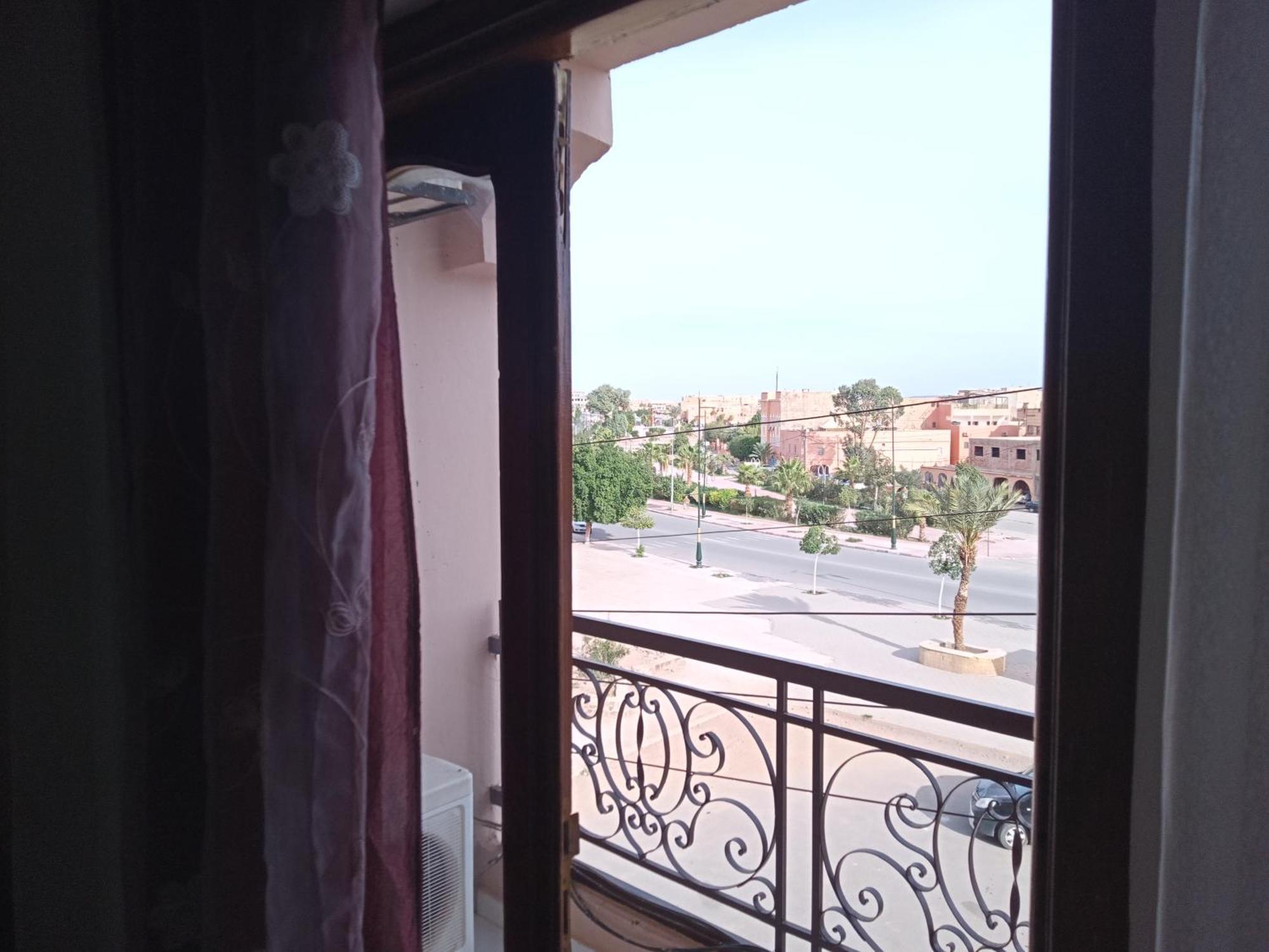Appart Aigle Hotel Varzazat Dış mekan fotoğraf