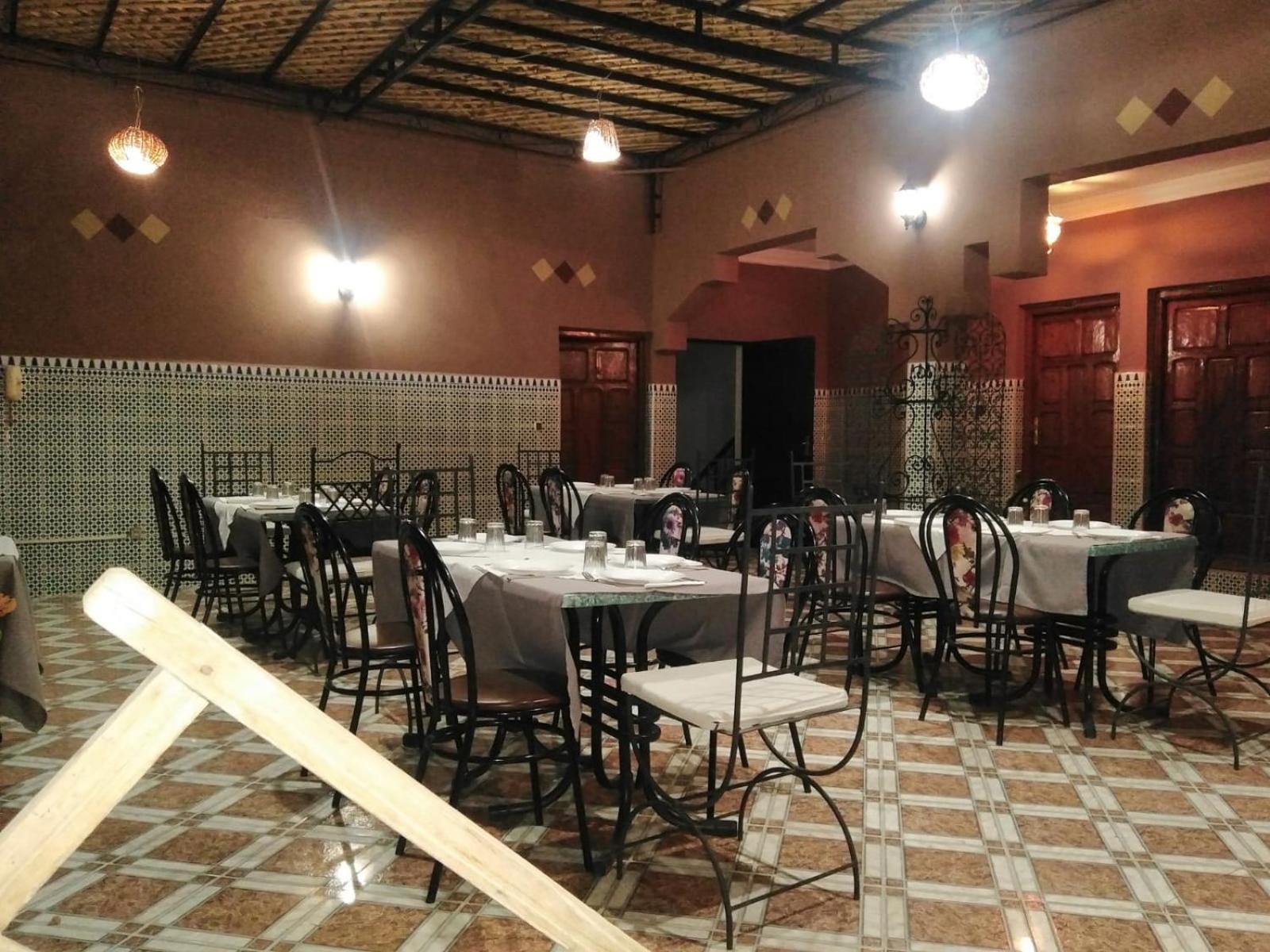 Appart Aigle Hotel Varzazat Dış mekan fotoğraf